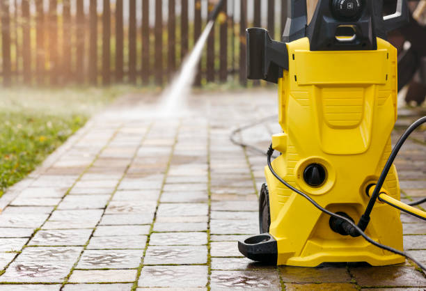 Best Roof Washing  in Nevada, MO
